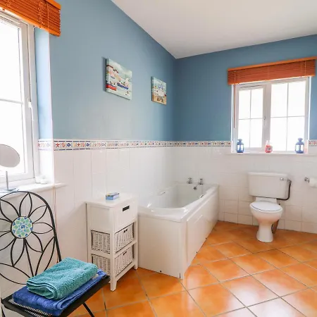 11 Ocean View Holiday home *