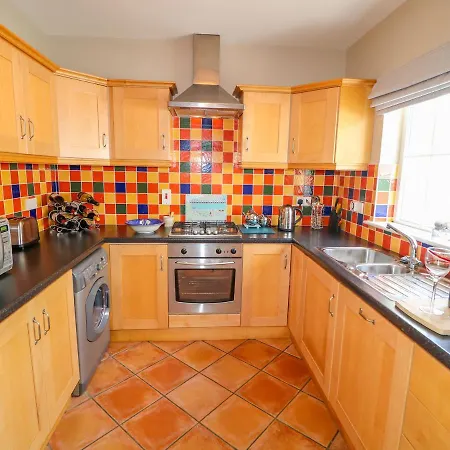 11 Ocean View * Downings